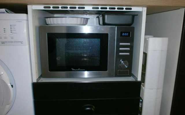 Studio équipé avec jardin+parking à la plage...