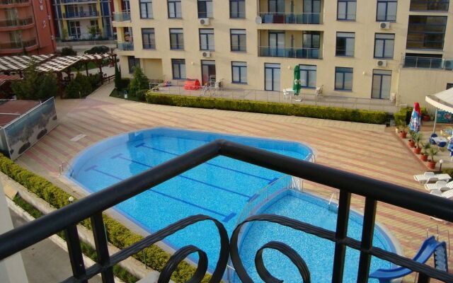 Menada Rainbow 4 Apartments
