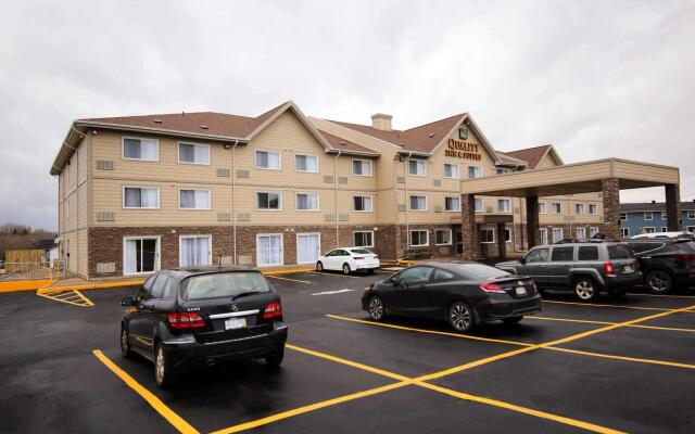Quality Inn & Suites Bathurst