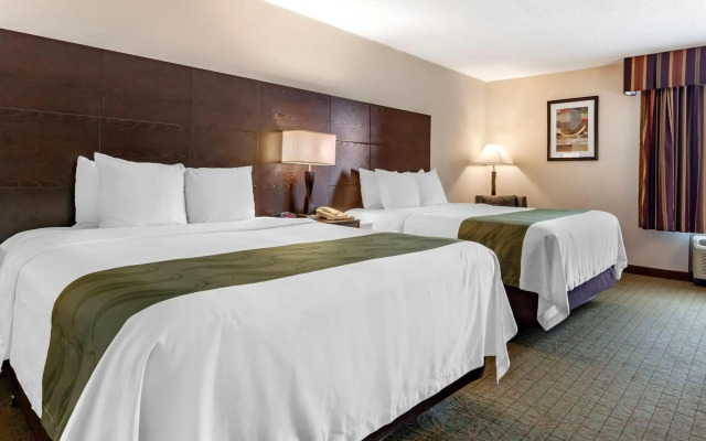 Quality Inn & Suites Escanaba North