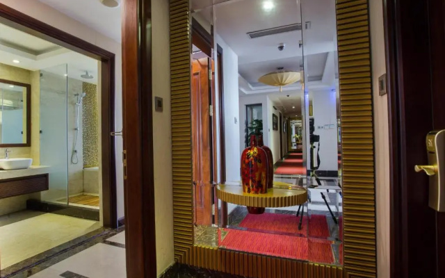 Golden Silk Boutique