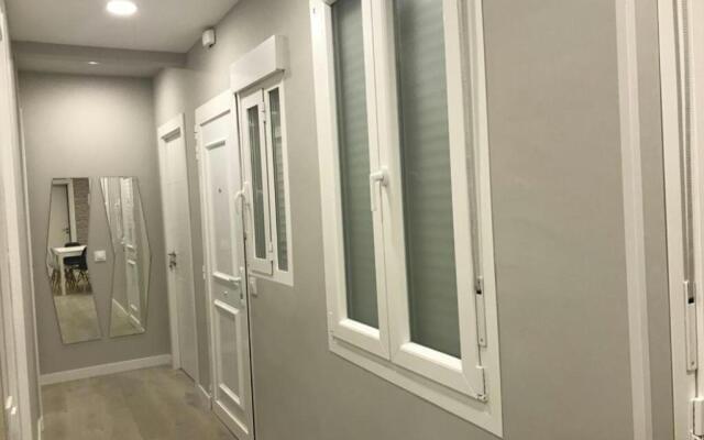 Apartamento .Expectacular,céntrico,nuevo 5 min a pie de la Laurel