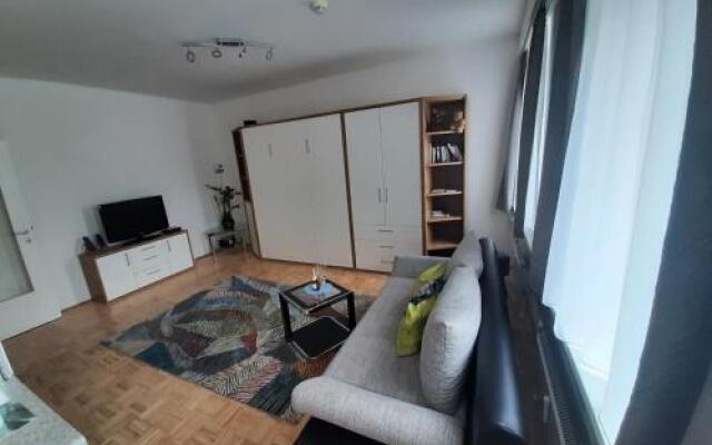 City Apartmentstudio mit Tiefgarage