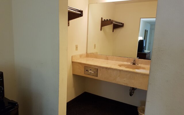 Regency Inn Pascagoula