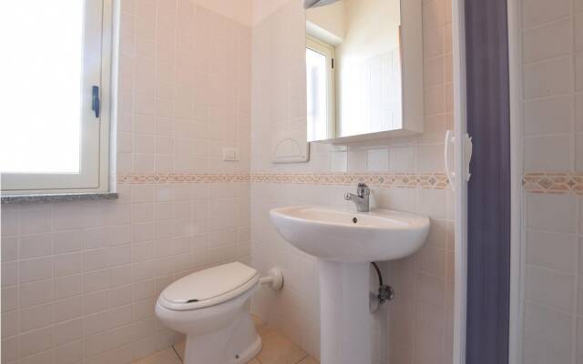 Nice Apartment in Isca Marina With 2 Bedrooms