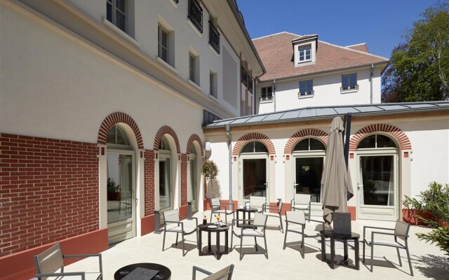 Castel Maintenon Hotel Restaurant & Spa