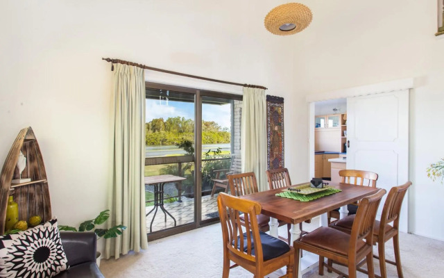 Waterfront at Point Road