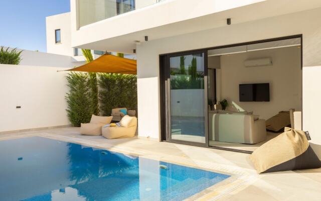 Protaras Periyiali Seaside Villa 33