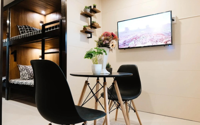J & J Homestay
