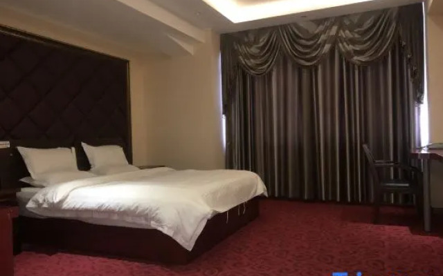 Weihui Jingshang Mingzhu Hotel
