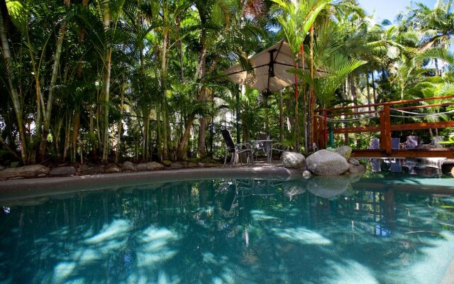 Seascape Holidays - Coral Apartments