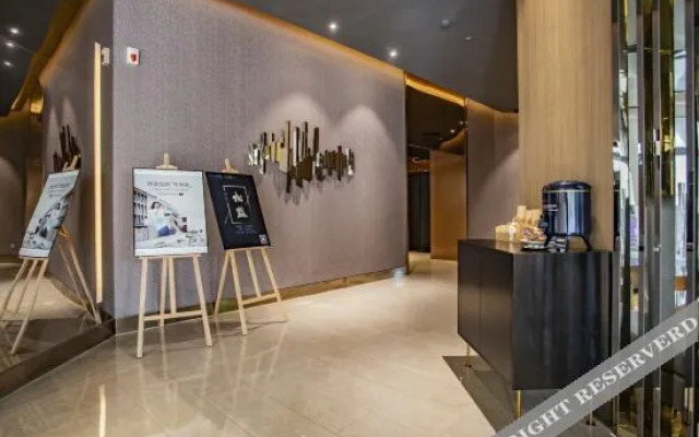 Orange Hotel Select (Chongqing Guanyin Bridge)