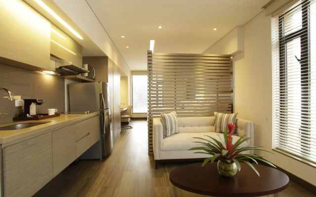 Bs Rosales Hotel And Suites
