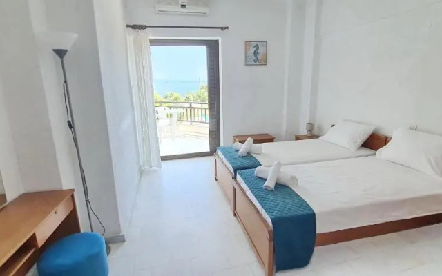 Pashos Hotel