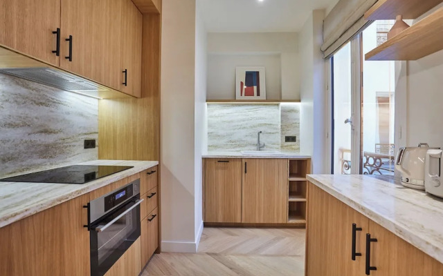 Amazing AC Apartment Center of Paris Le Marais