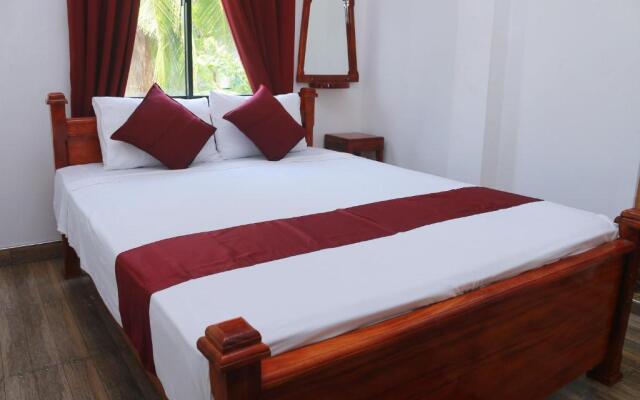 Sarath Home Stay And Safari