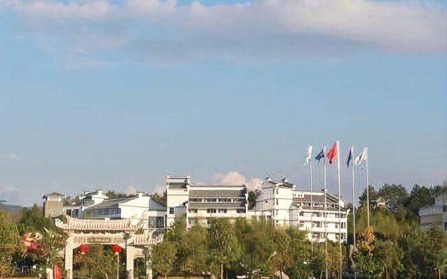 Qingzhu Hotel