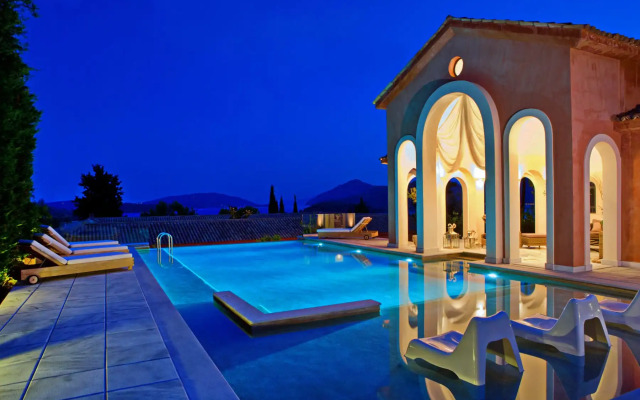 Villa Veneziano – Suites & Villa.