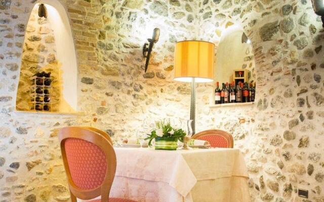 Castello di Altomonte