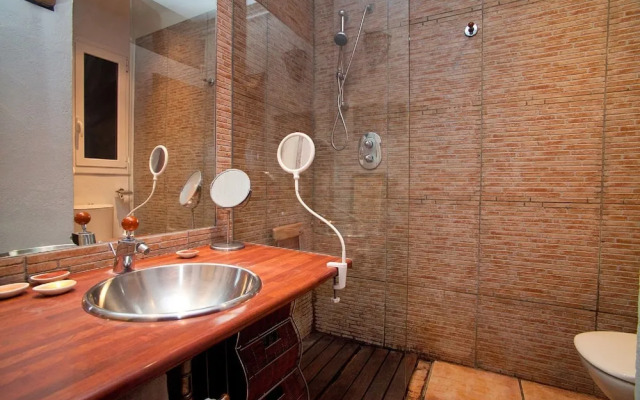Cozy Eixample Apartment