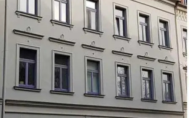 Zentrale 2 Zimmer Eg Wohnung Mit Balkon