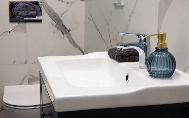 Wawelove Kossak Spacious 2 Bedroom Apt.