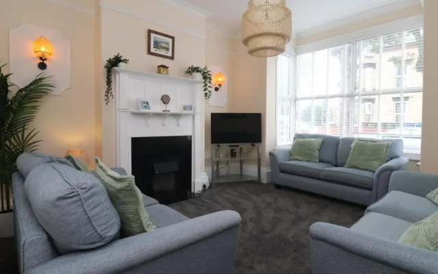 Seaside Villa, Bridlington