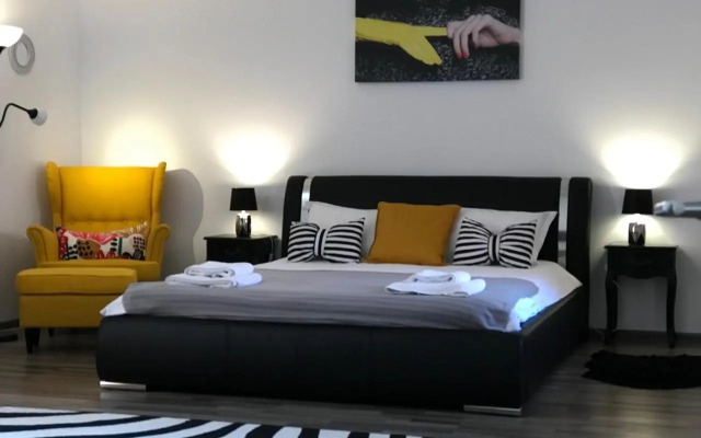 9 Central Residence