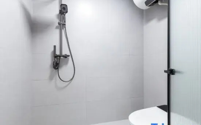 Qianxun E-sports Audio-Visual Hotel