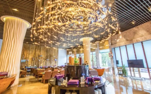 Days Hotel & Suites Yangjiang