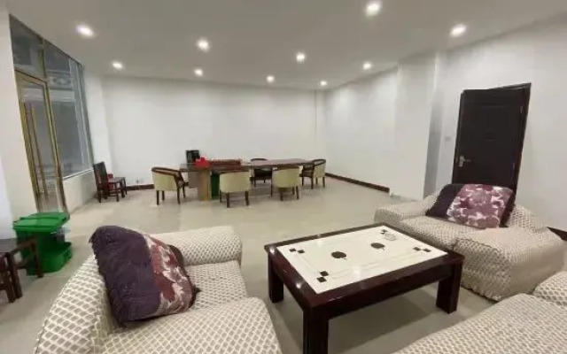 Huamei Dabieshan Resort Hotel