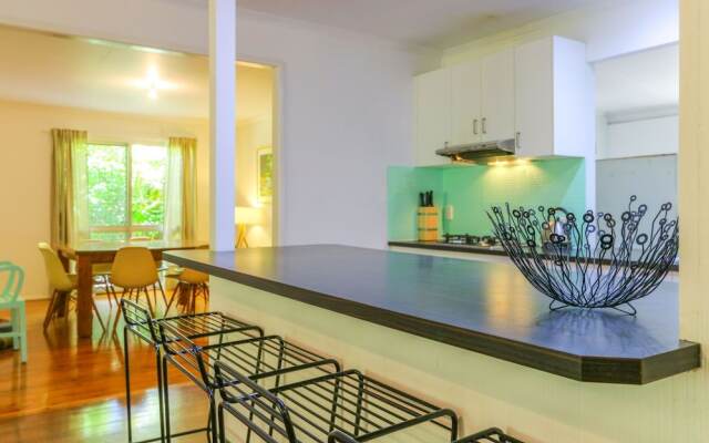 Fingal Beach House 14 Lagoon Road