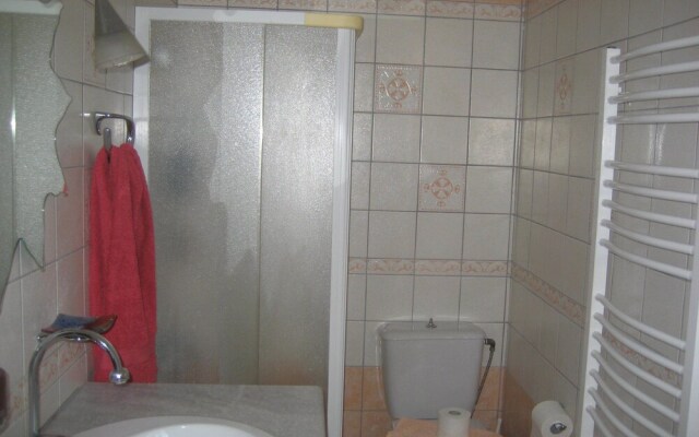 Mythos- Platanias- Hotel -Apts