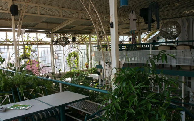 Minh Chau Hotel