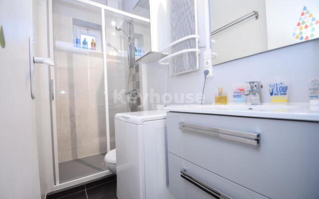 T2 50m du marchéplagesjardin privérue calme