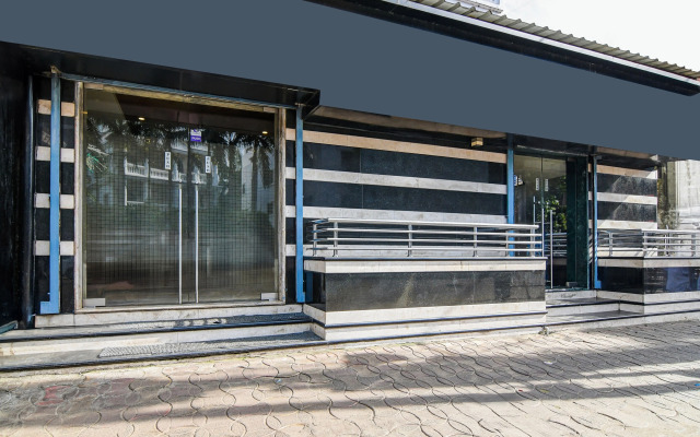 Super Collection O Belgacihia Near Kolkata Railway Station