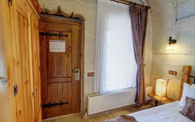 Roma Cave Suite Hotel