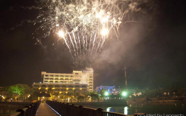 DoubleTree by Hilton Hotel Dar es Salaam - Oyster Bay