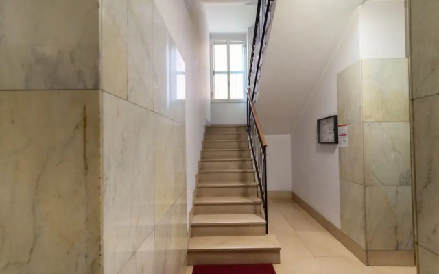 w Stylish 2BR Near Navigli City Landmarks