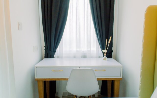 Cozy Stay Studio Apartment At B Residence Near Aeon Mall