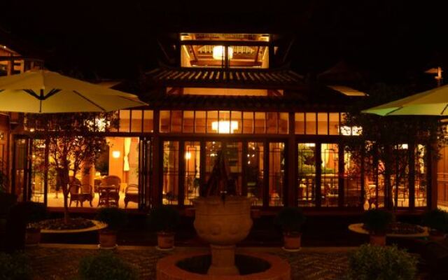 Silver Stone Club