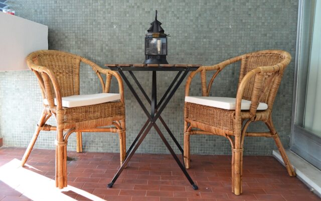 Pardal Apartment by JC