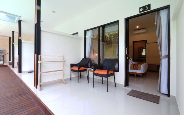 Villa & Hotel B52 Gili Air