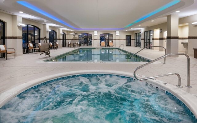 Courtyard Buffalo Airport