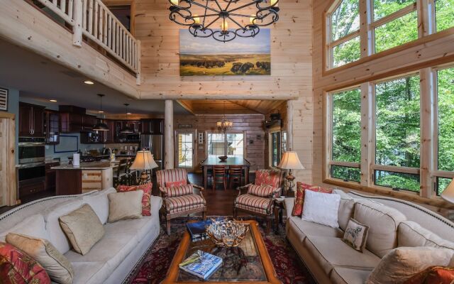 Boulder House 6 Bedroom House