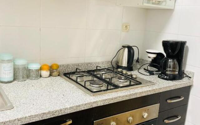 Relax Apartment (Near Casa Voyageurs)