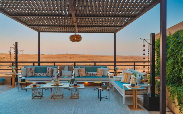 The Cliff Resort