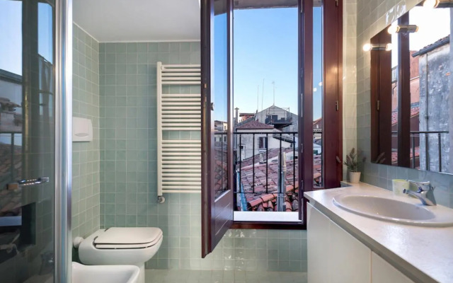 MANSARDINA - 1 min from Accademia - duplex stylish and cosy