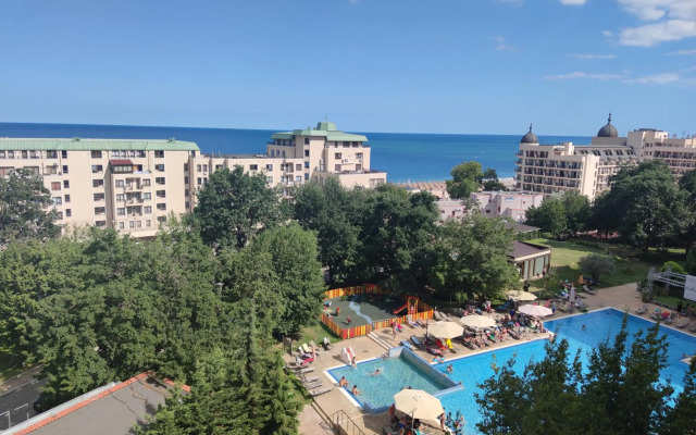 Apart Hotel Golden Line