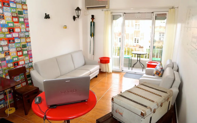 Santos Hostel - Lisbon